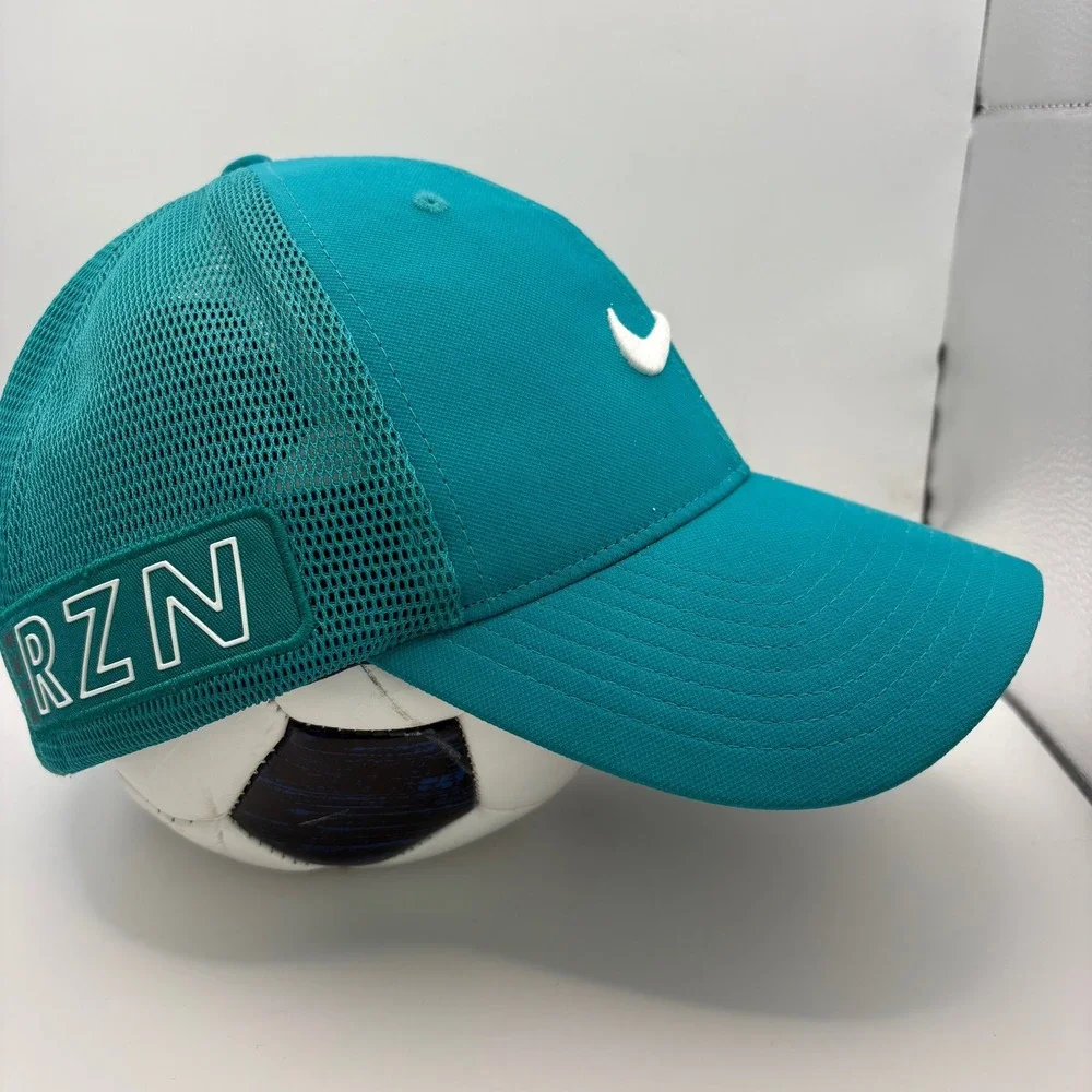 Nike‎ Golf Vapor Teal Mesh Fitted Trucker Hat Size M/L Performance Golfing